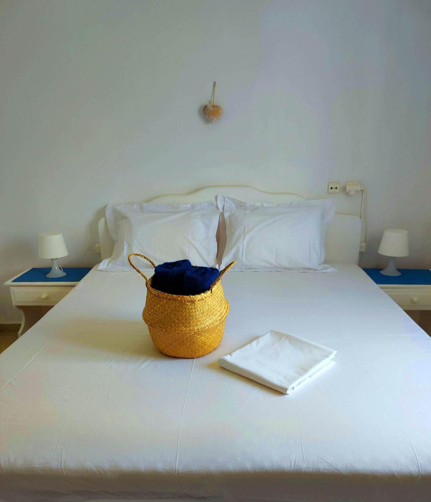 Georgia Rooms Milos Plaka  Екстериор снимка